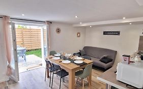 Maison Aurillac - 2 Chambres - Parking Gratuit