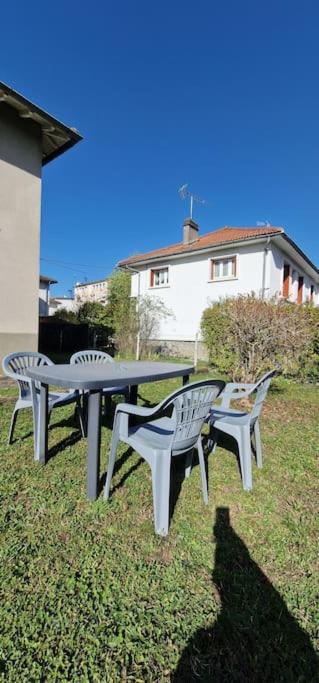 Maison Aurillac - 2 Chambres - Parking Gratuit Extérieur photo