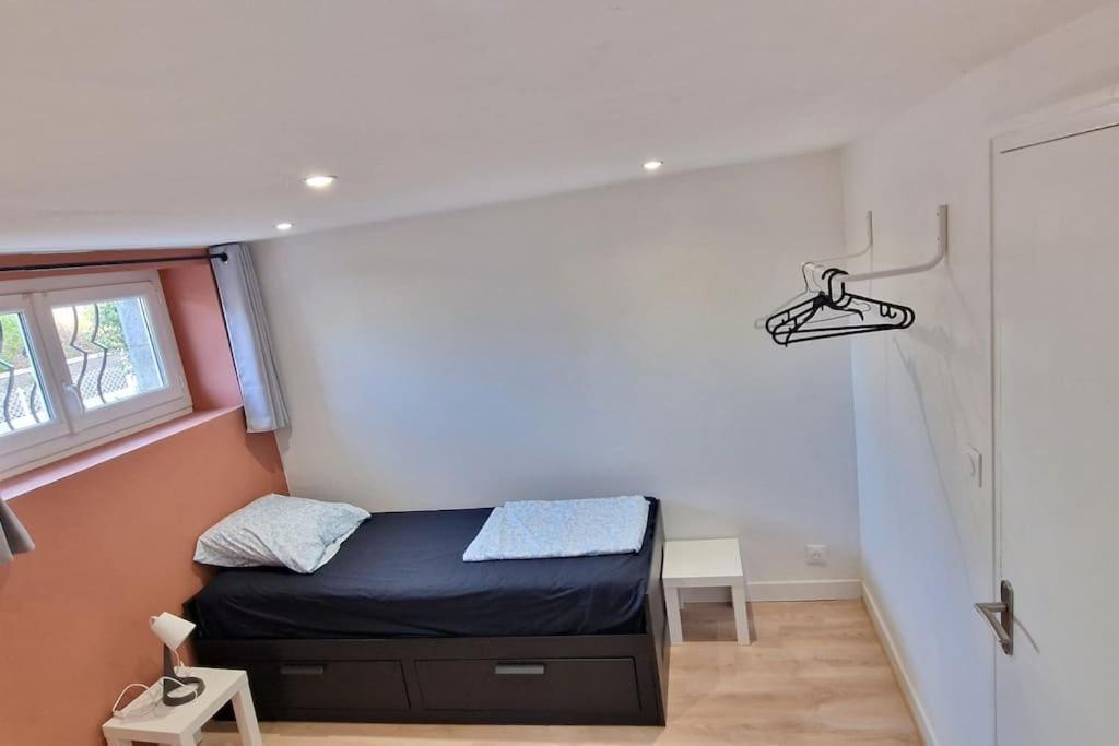 Maison Aurillac - 2 Chambres - Parking Gratuit Extérieur photo